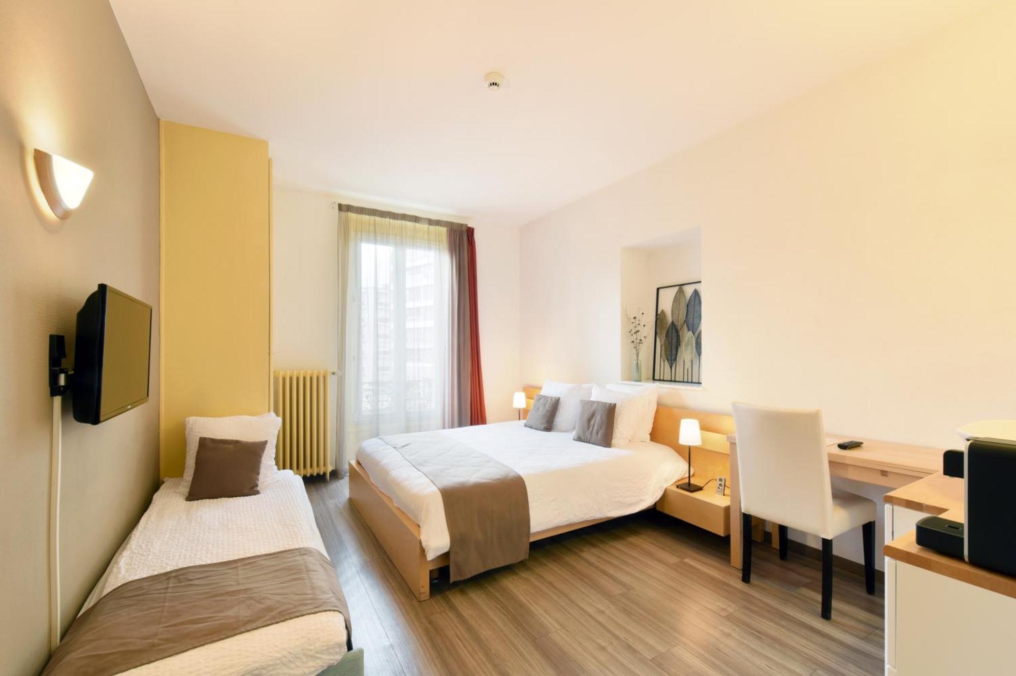 Du Marché Hotel 2*