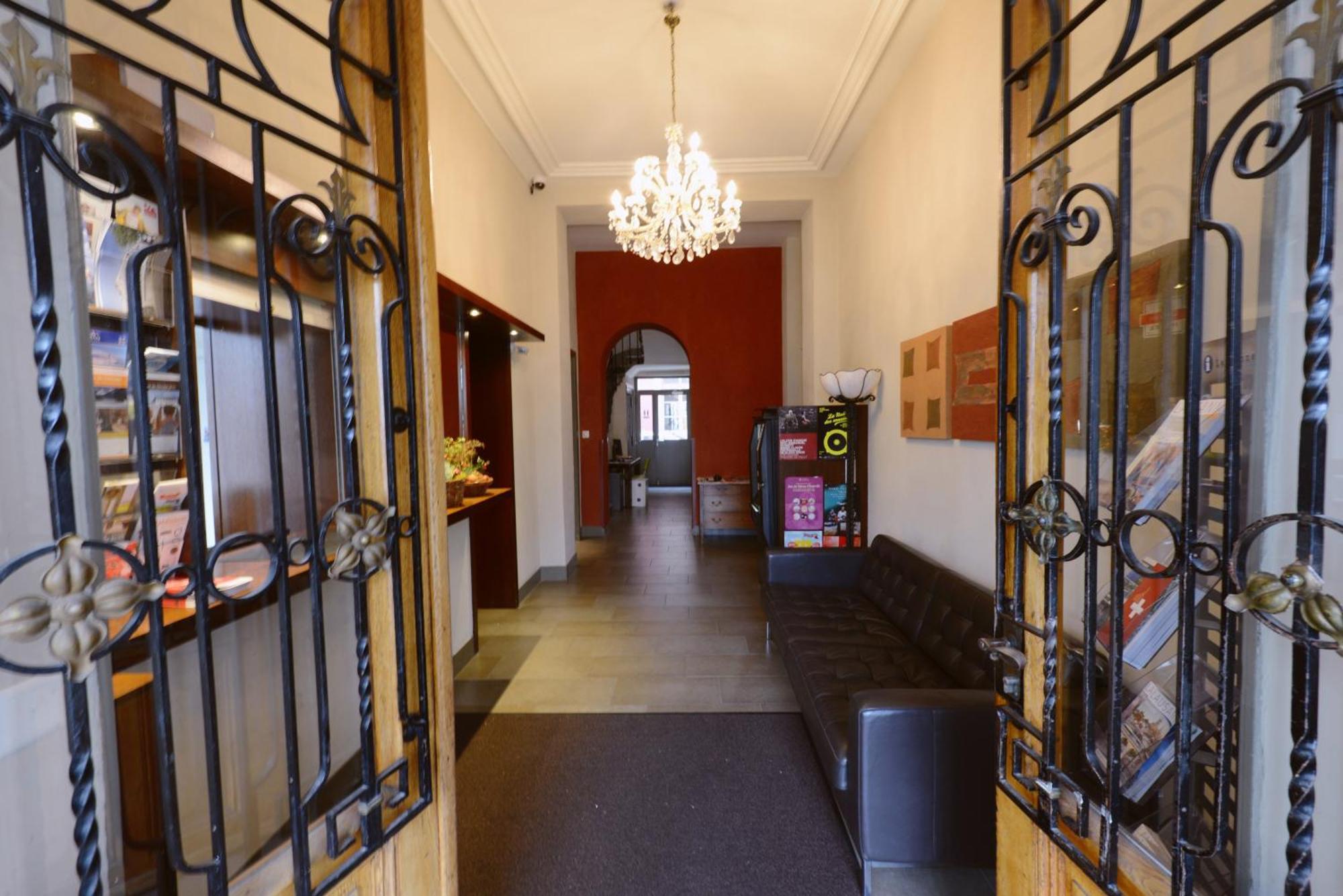 Hotel Du Marché 2*